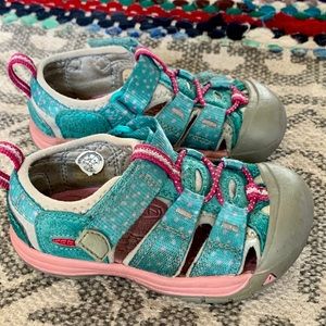 Keen Toddler Sandals Size 7